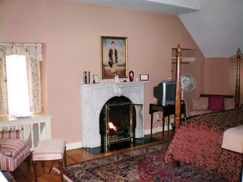 Montague Inn Saginaw Bagian luar foto