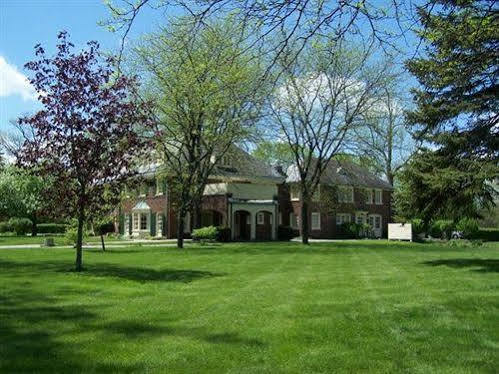 Montague Inn Saginaw Bagian luar foto